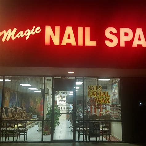 The Artistry of Magic Nails: Victoria, Texas' Hidden Talent